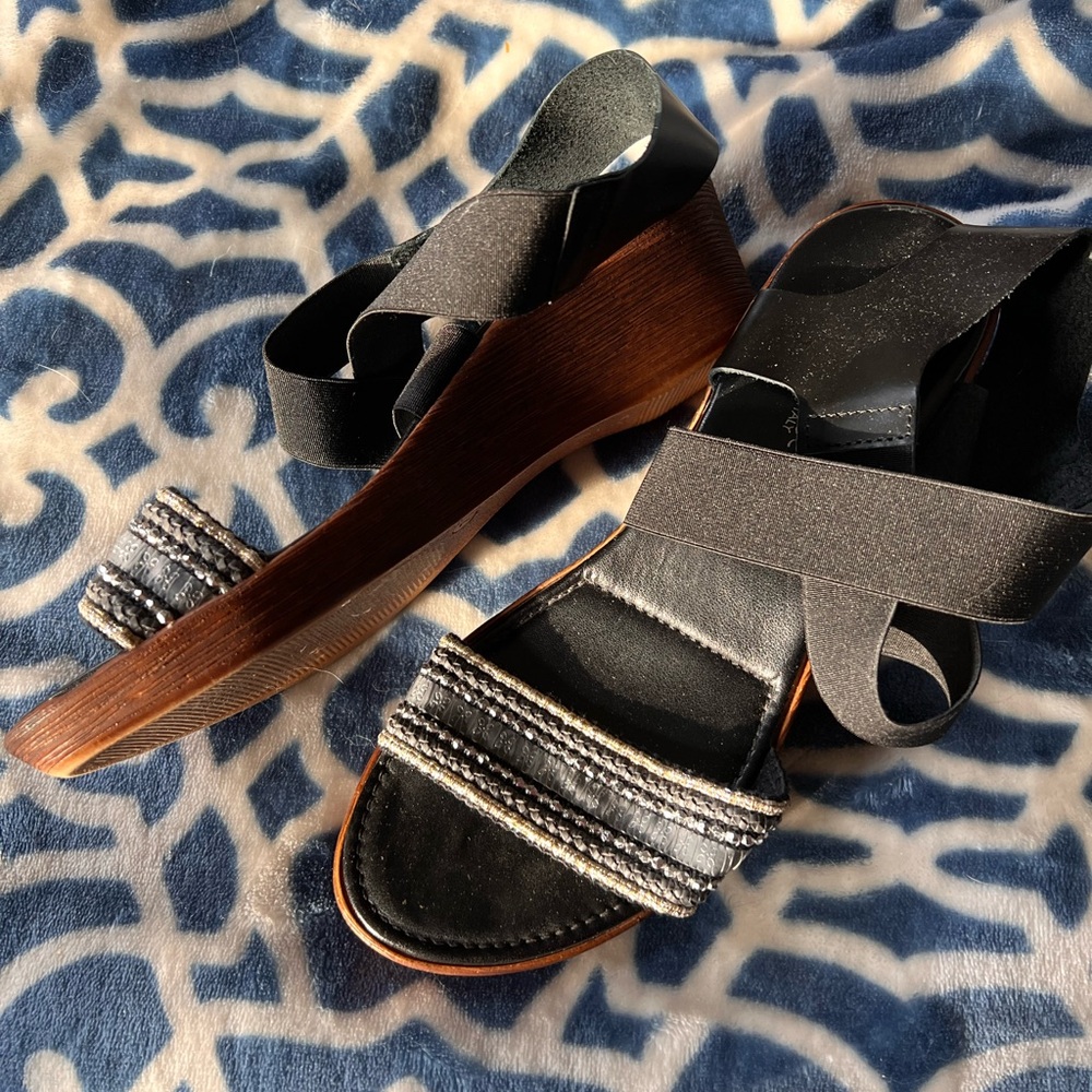 Size 7 wedge sandals